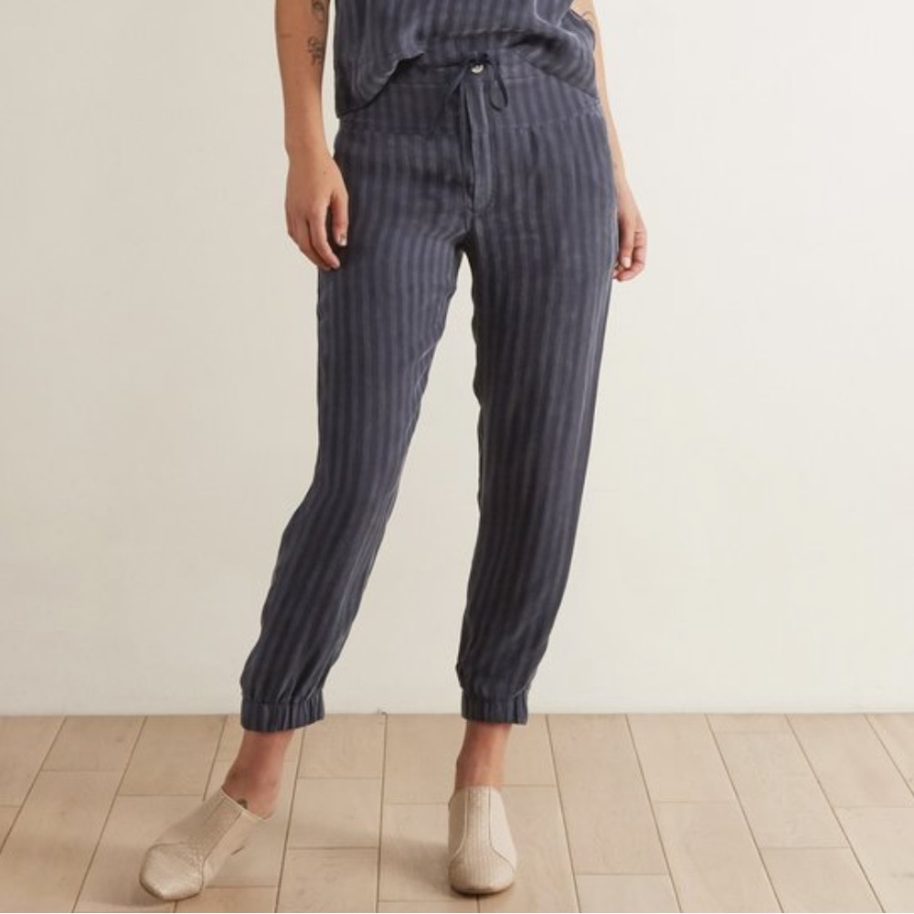 Anthropologie THE ODELLS Sonia tie waist jogger with tapered leg. Size S.